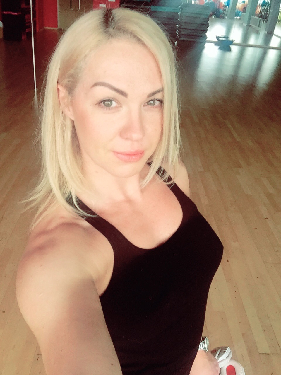 Zaia_Zolotaia - Wellness Lady - Бодибилдинг форум AnabolicShops