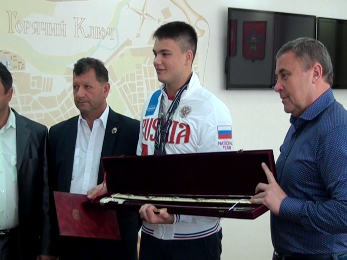 Российский тяжелоатлет дисквалифицирован на 4 года за допинг. - Бодибилдинг форум AnabolicShops