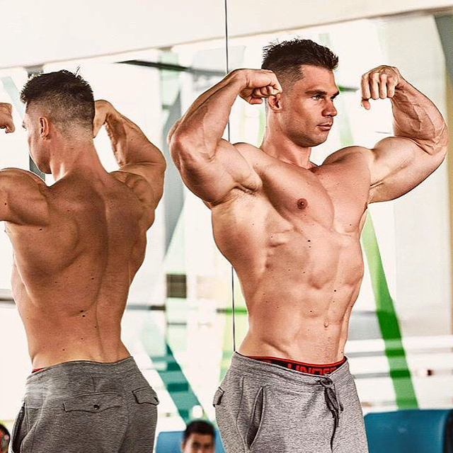 Денис Гусев - чемпион профессионального турнира Galaxy Pro 2018 - Бодибилдинг форум AnabolicShops