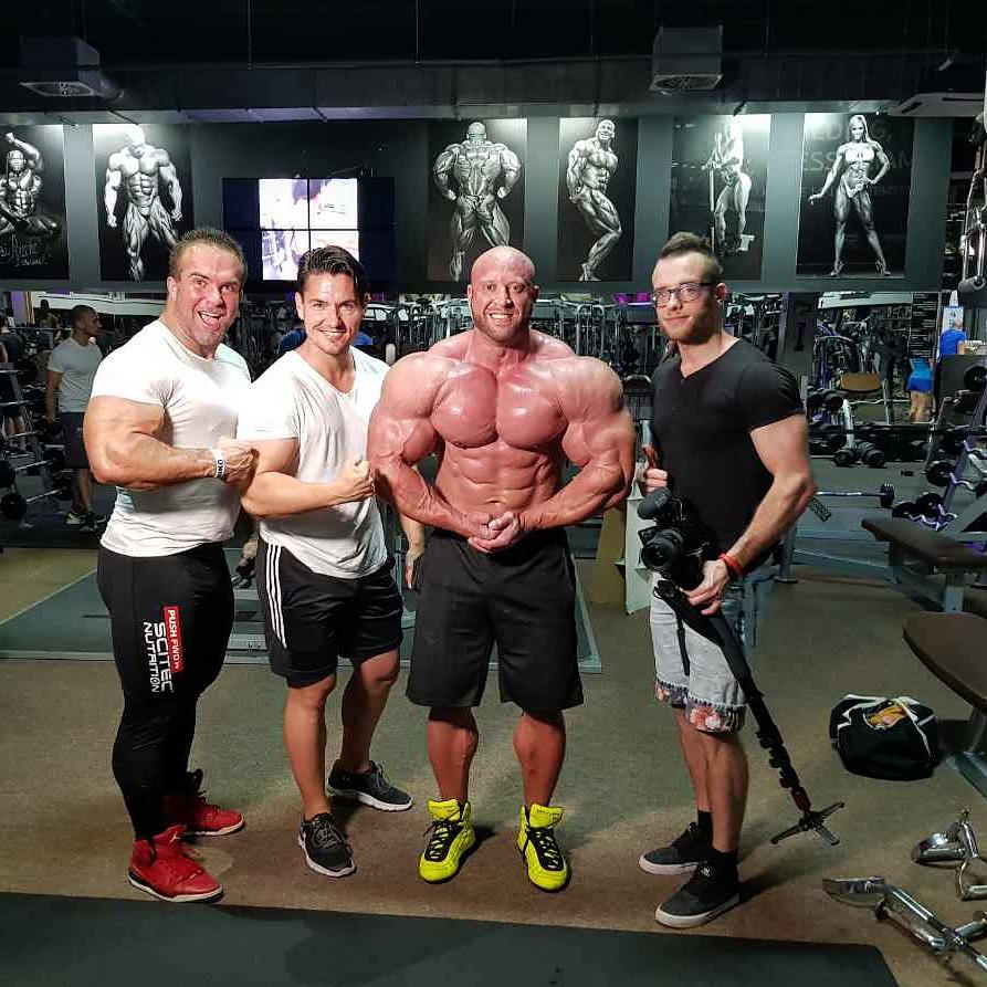 Еще один атлет лишился спонсора и пропустит Олимпию из-за женщины - Бодибилдинг форум AnabolicShops