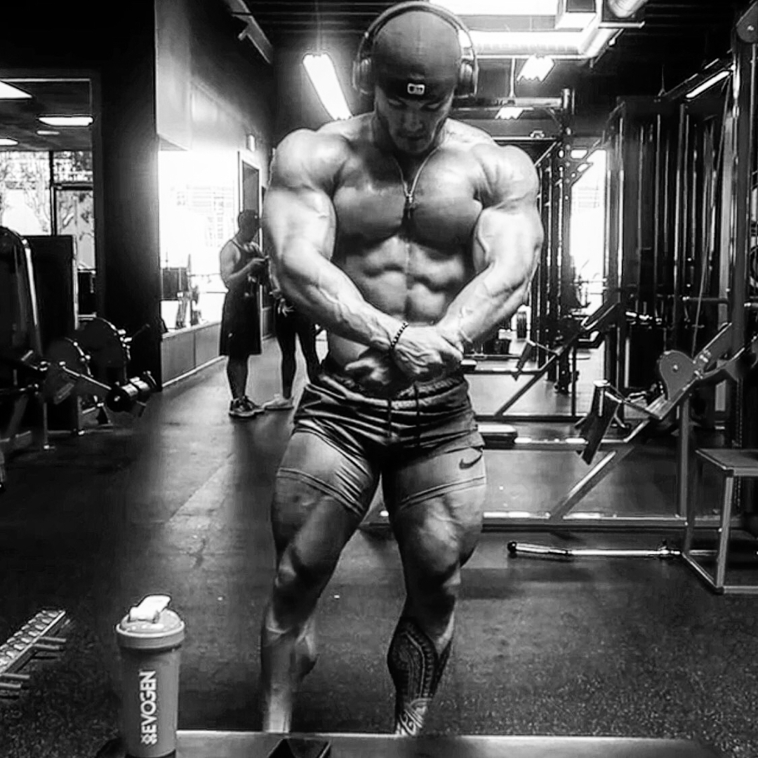 Помогает ли мышечный массив скрыть разорванную грудную Джереми Буэндия? - Бодибилдинг форум AnabolicShops