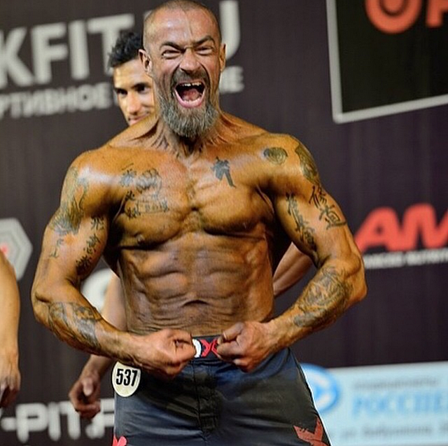 Сергей Бадюк выступил в категории Men's Physique - Бодибилдинг форум AnabolicShops