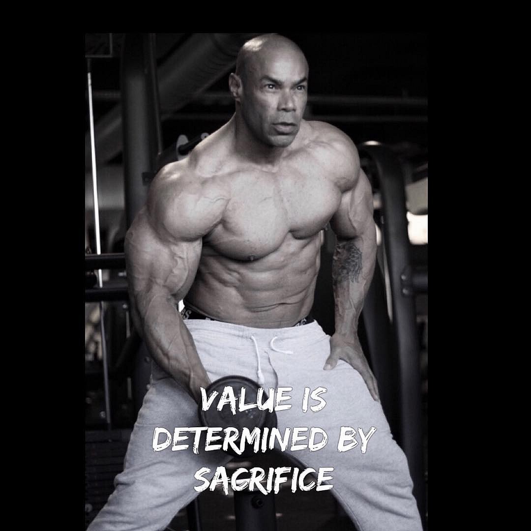 Певец и бодибилдер Кевин Леврон презентовал новых хит «God Knows» - Бодибилдинг форум AnabolicShops