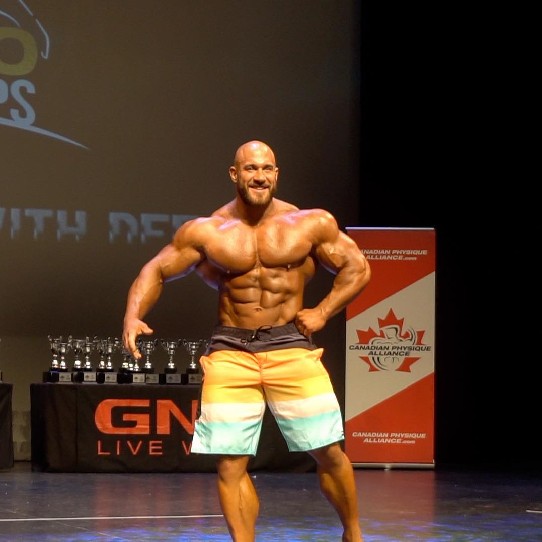 Позирование Менс-физика весом более 125 кг на Toronto Championships - Бодибилдинг форум AnabolicShops