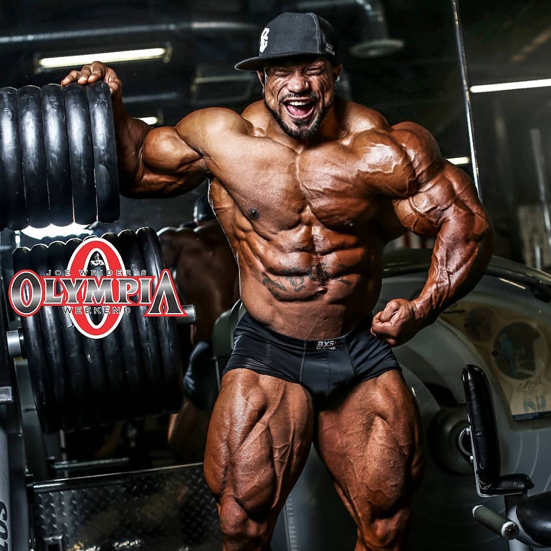 Полураздетый Рулли Винклаар в Нью-Йорке - Бодибилдинг форум AnabolicShops