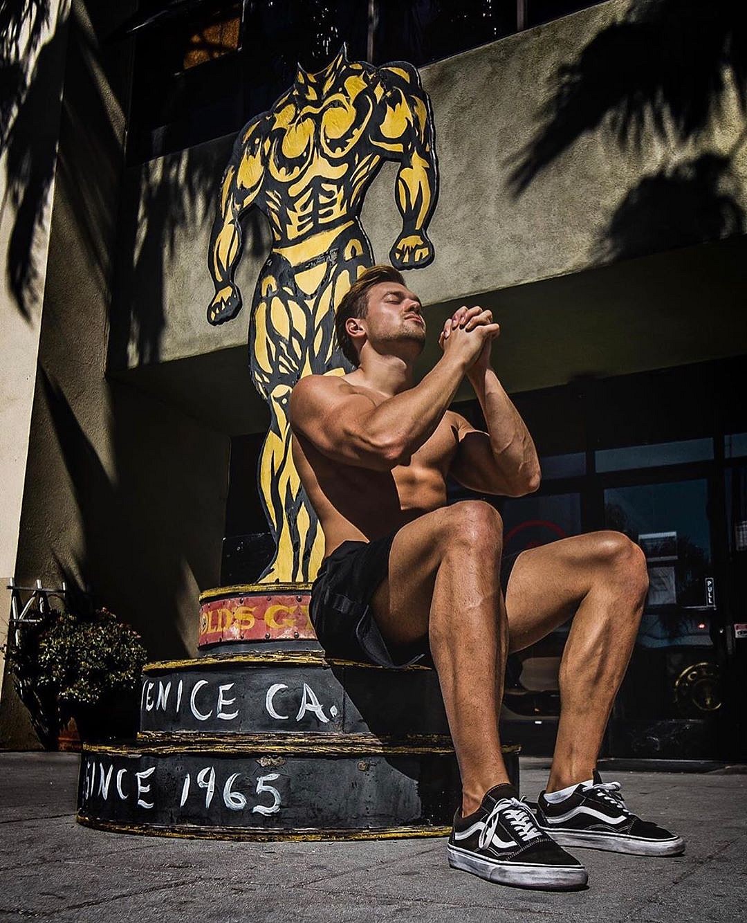 Сеть Gold's Gym обанкротила более 30 спортзалов в 7 штатах - Бодибилдинг форум AnabolicShops