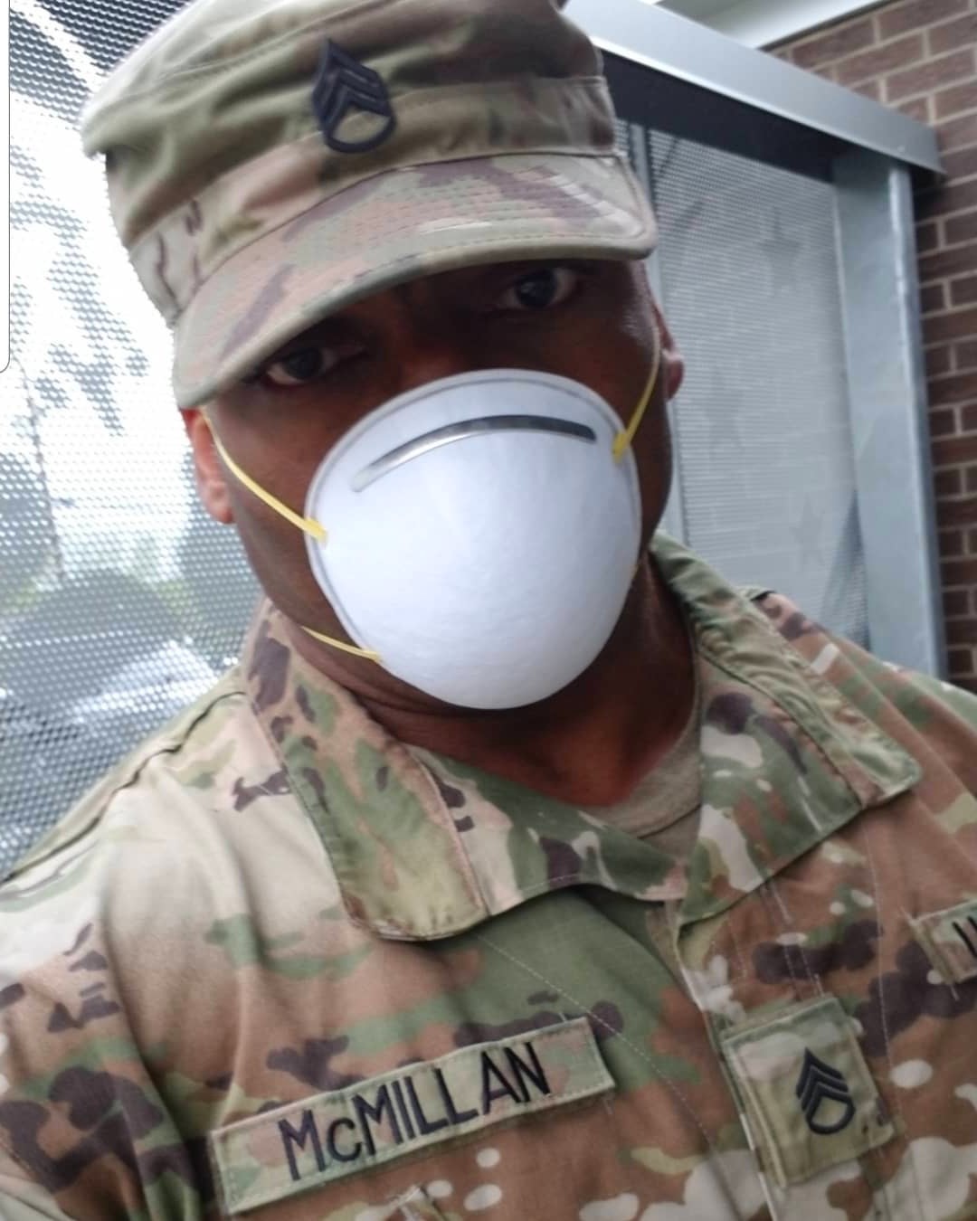 Топовый атлет с Олимпии стал парикмахером и мастером по ногтям - Бодибилдинг форум AnabolicShops