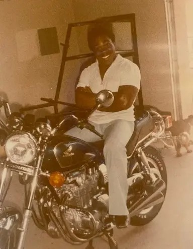 Баптист-бодибилдер скончался за 2 дня до шестидесятилетия после парализовавшего инсульта - Бодибилдинг форум AnabolicShops