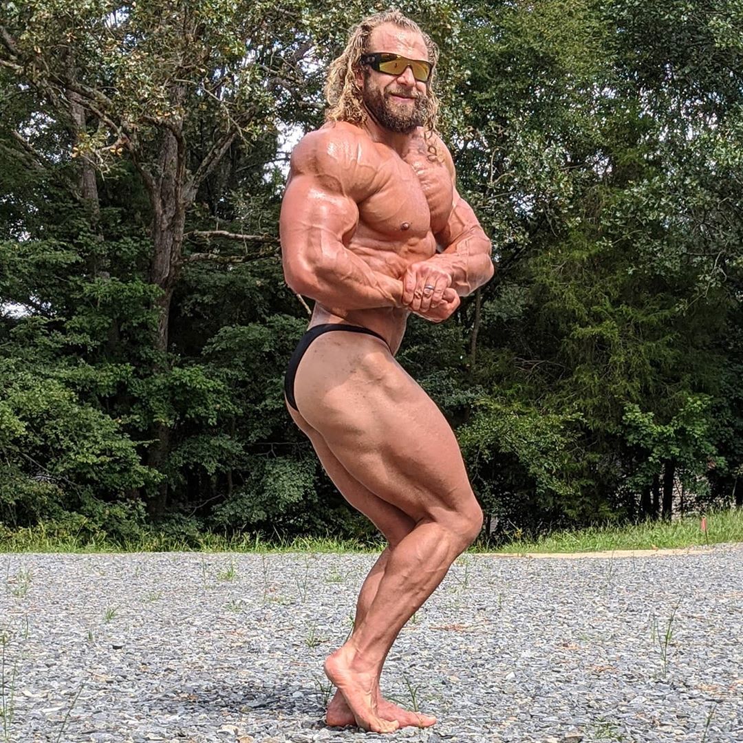 Безумный акробат ДжуДжиМуфу показал форму перед дебютом в бодибилдинге - Бодибилдинг форум AnabolicShops