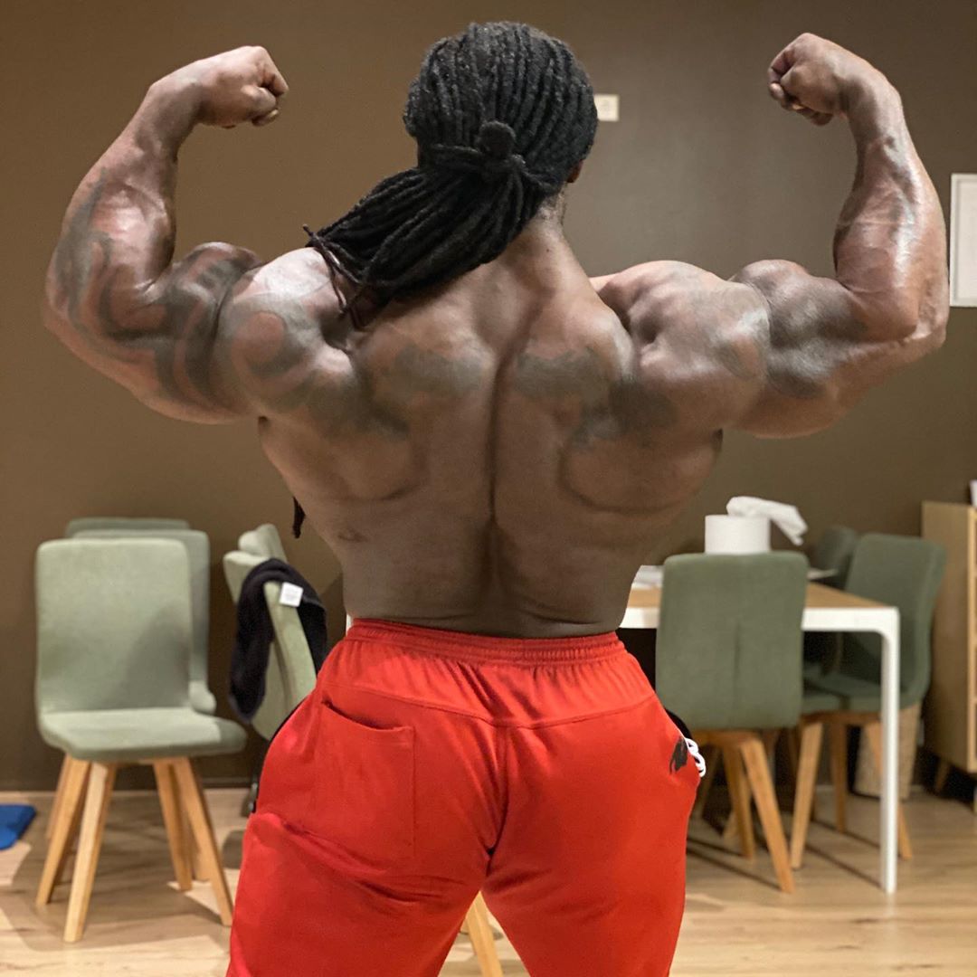 "Сосредотачиваетесь на дерьме - растет дерьмо, на себе - растете вы" - Уильям Бонак - Бодибилдинг форум AnabolicShops