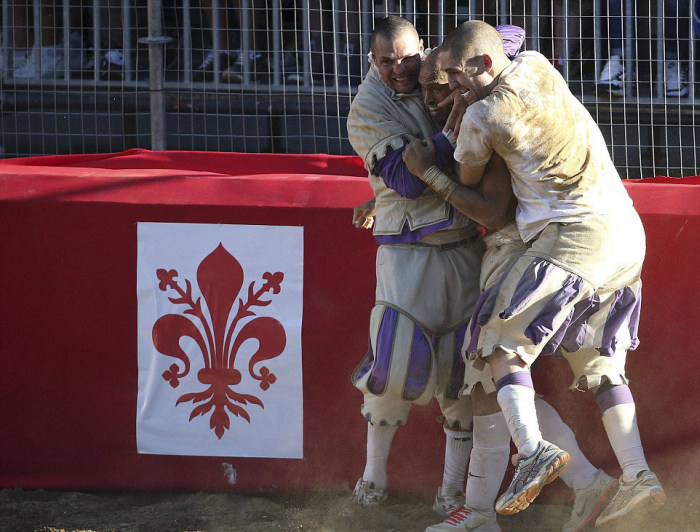 Флорентийский кальчо - жестокий прародитель футбола и регби - Бодибилдинг форум AnabolicShops