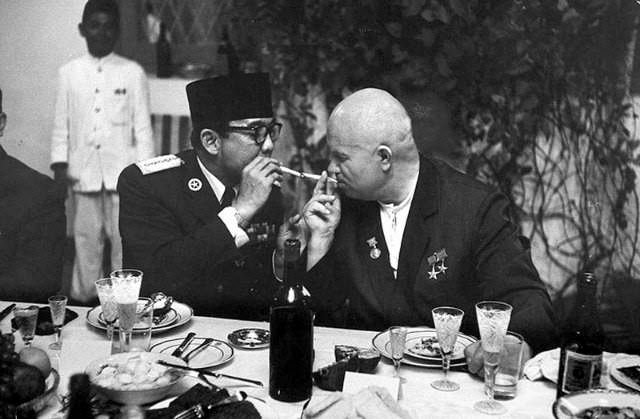 С кем с форума Вам хотелось бы бухнуть и попиздить - Бодибилдинг форум AnabolicShops