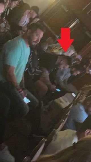 Полиция пришла арестовать тренера на турнире, вмешался президент NPC / Pro League Мэнинон - Бодибилдинг форум AnabolicShops