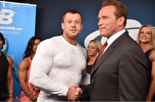 Как тренируются звёзды? - Бодибилдинг форум AnabolicShops