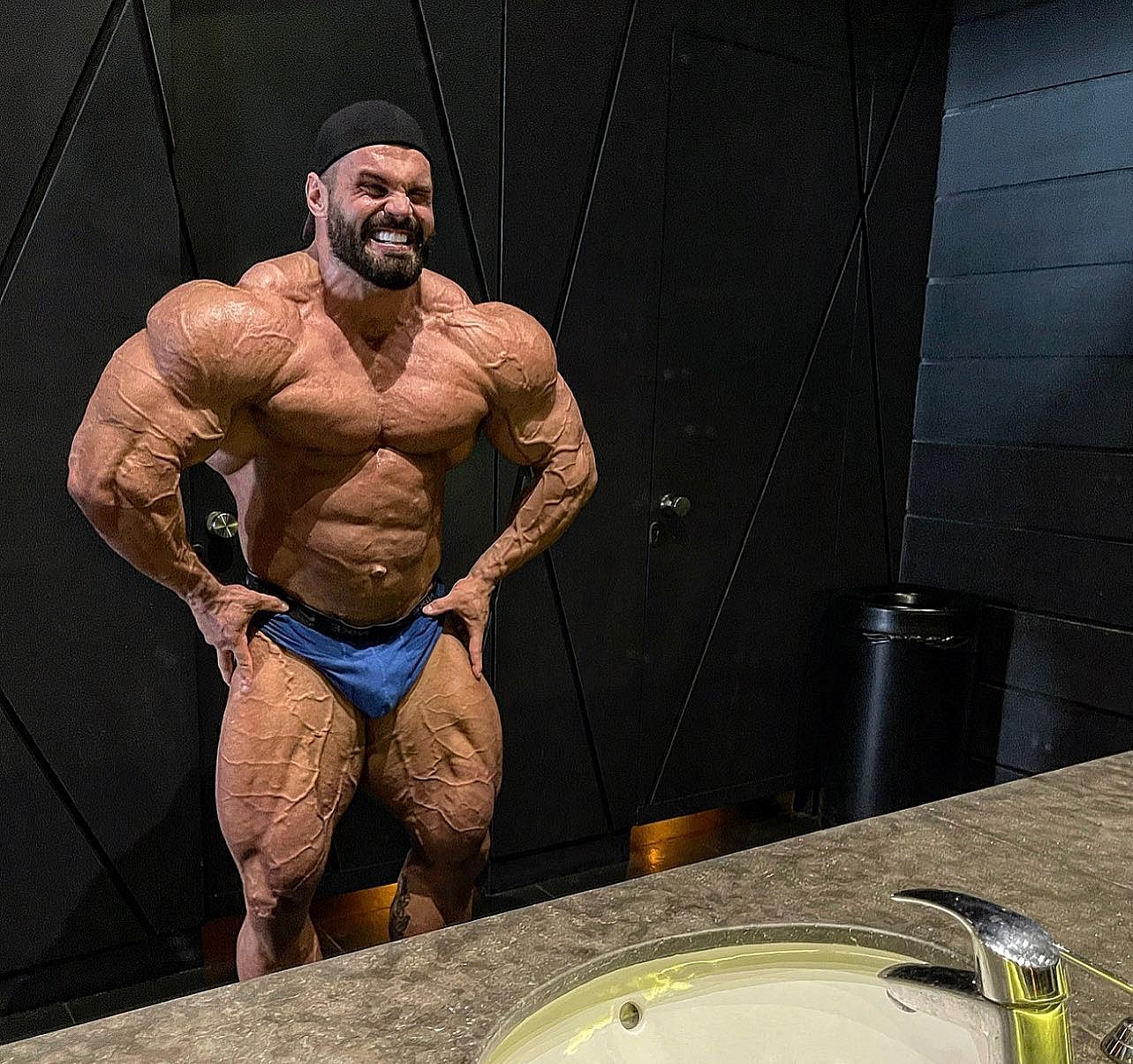 Влад Сухоручко vs Петара Кланчира - противостояние на Big Evolution Pro 2022 - Бодибилдинг форум AnabolicShops