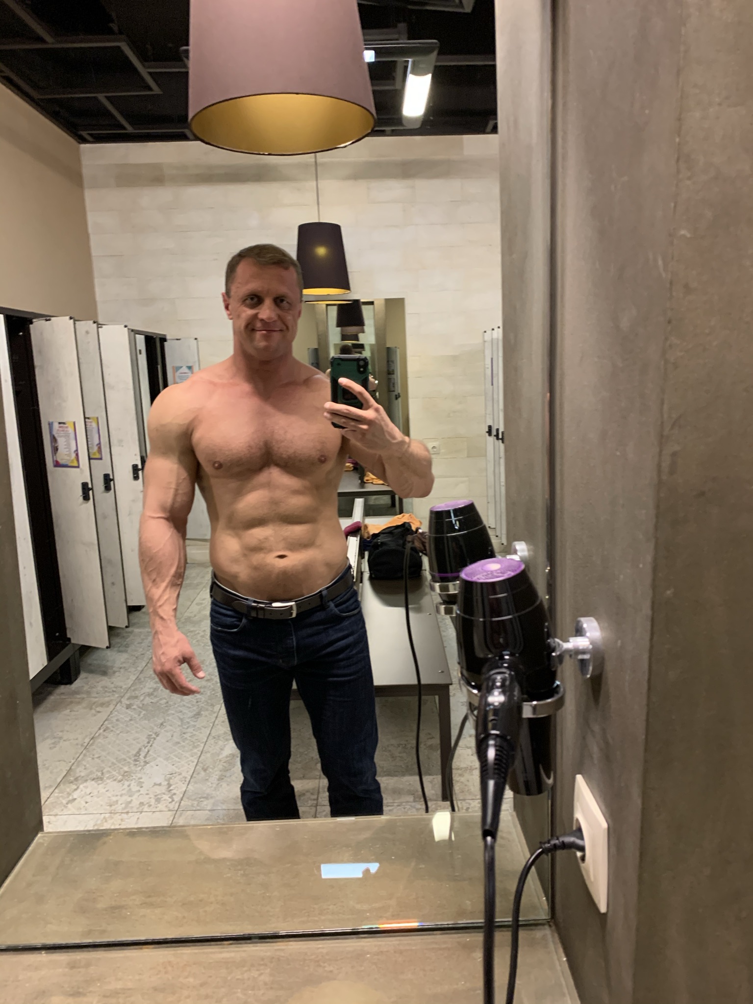 Курилка- разговоры на любые темы - Бодибилдинг форум AnabolicShops