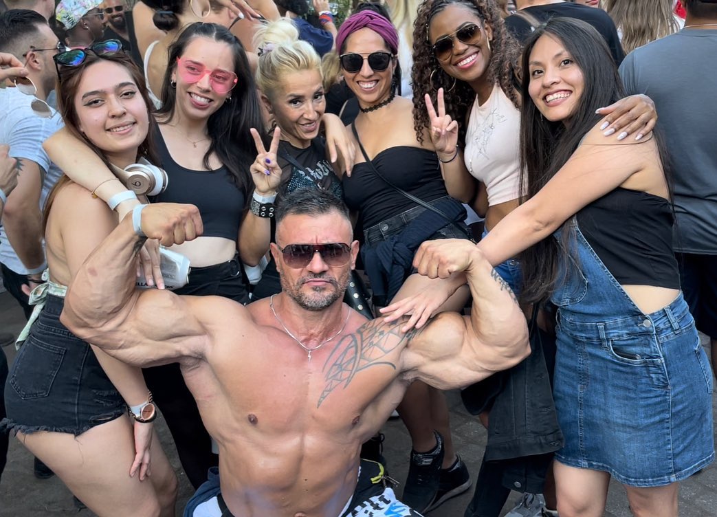 46-летний бодибилдер скоропостижно скончался - Бодибилдинг форум AnabolicShops