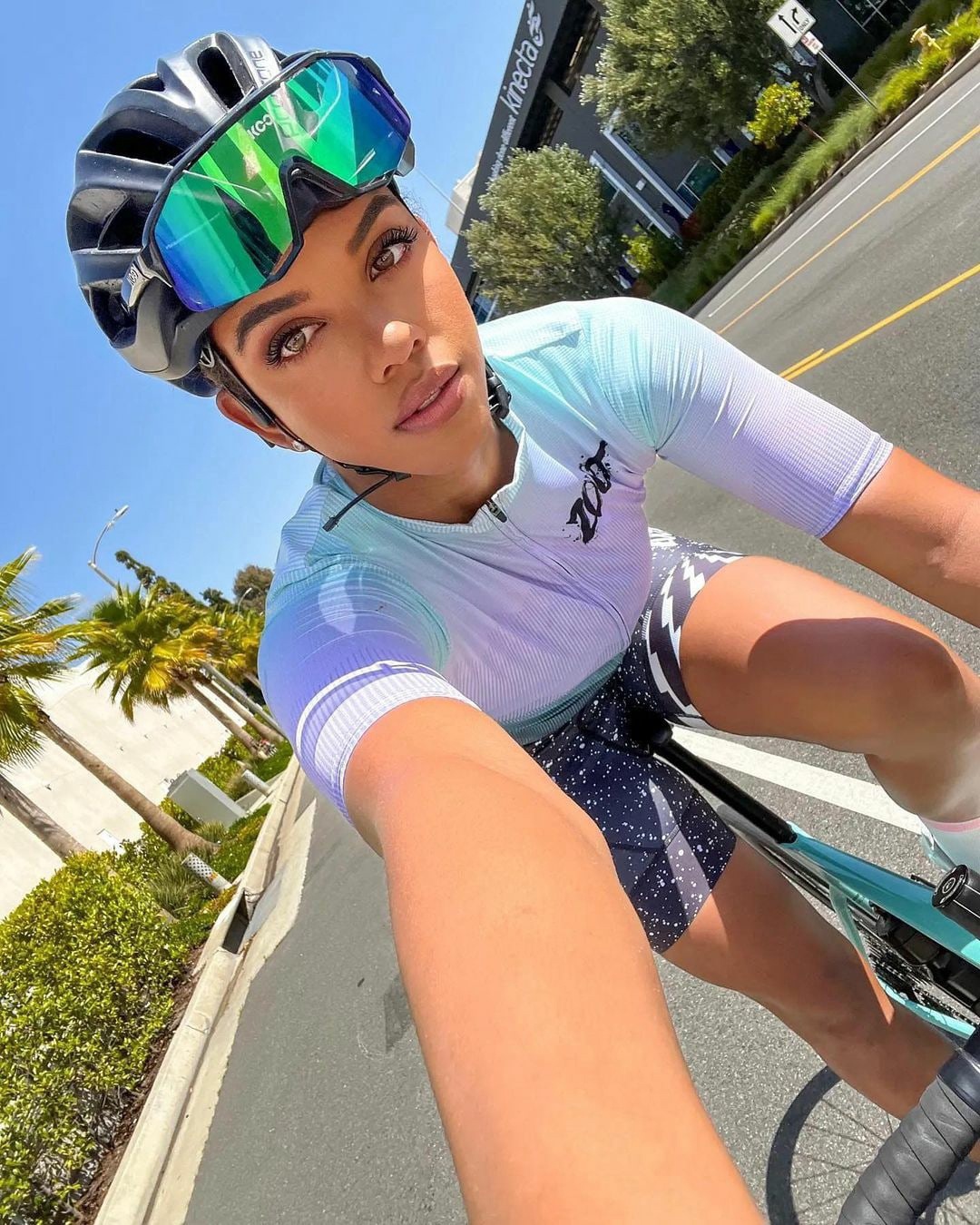 Курилка- разговоры на любые темы - Бодибилдинг форум AnabolicShops