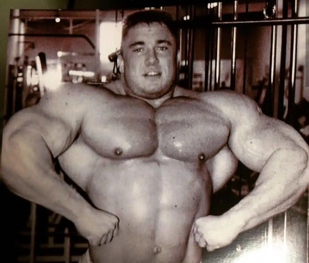 Маркус Рюль не смог подтянуться, но рассекретил свой курс - Бодибилдинг форум AnabolicShops