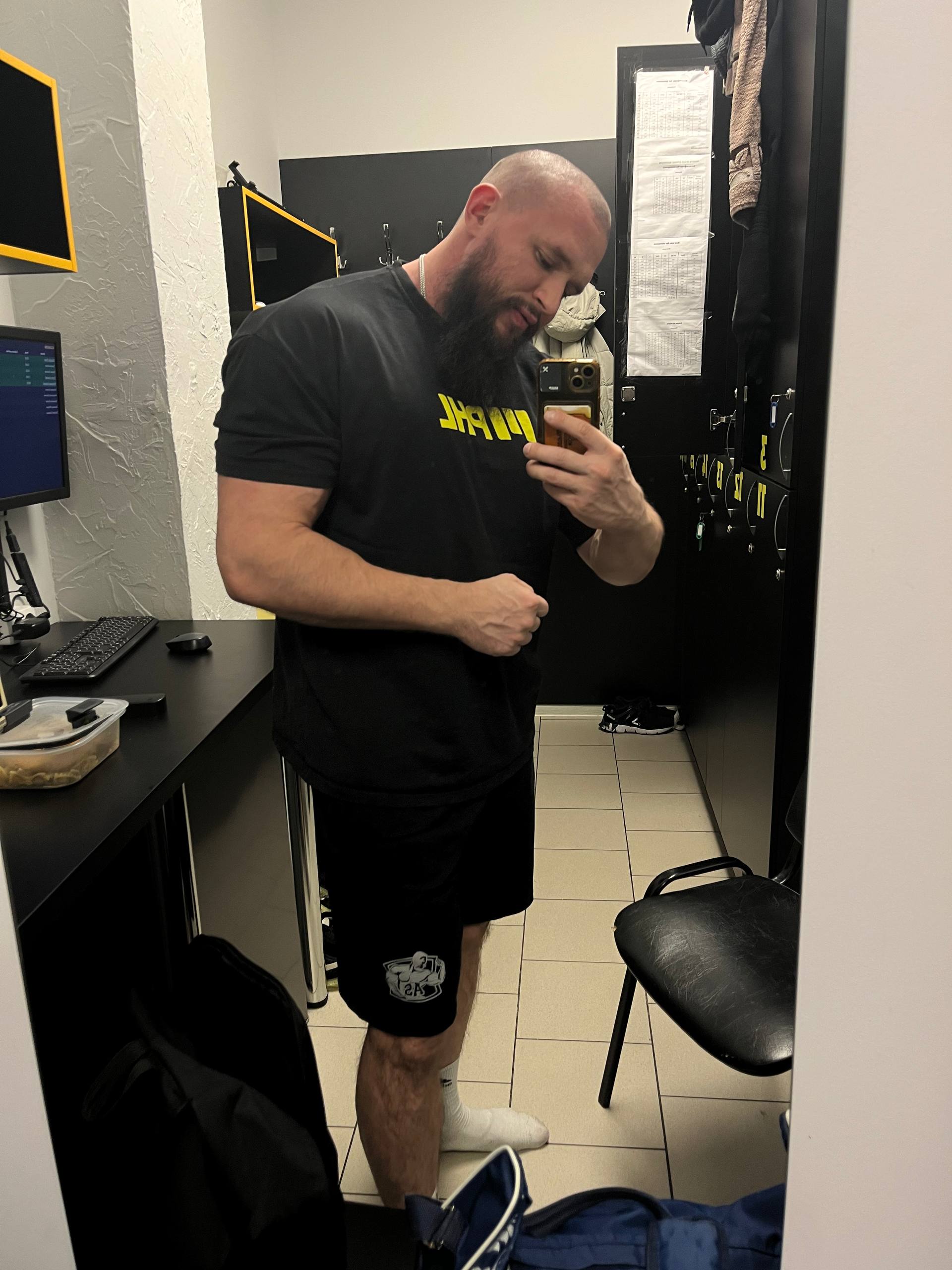 Обреченный жимовик - Бодибилдинг форум AnabolicShops