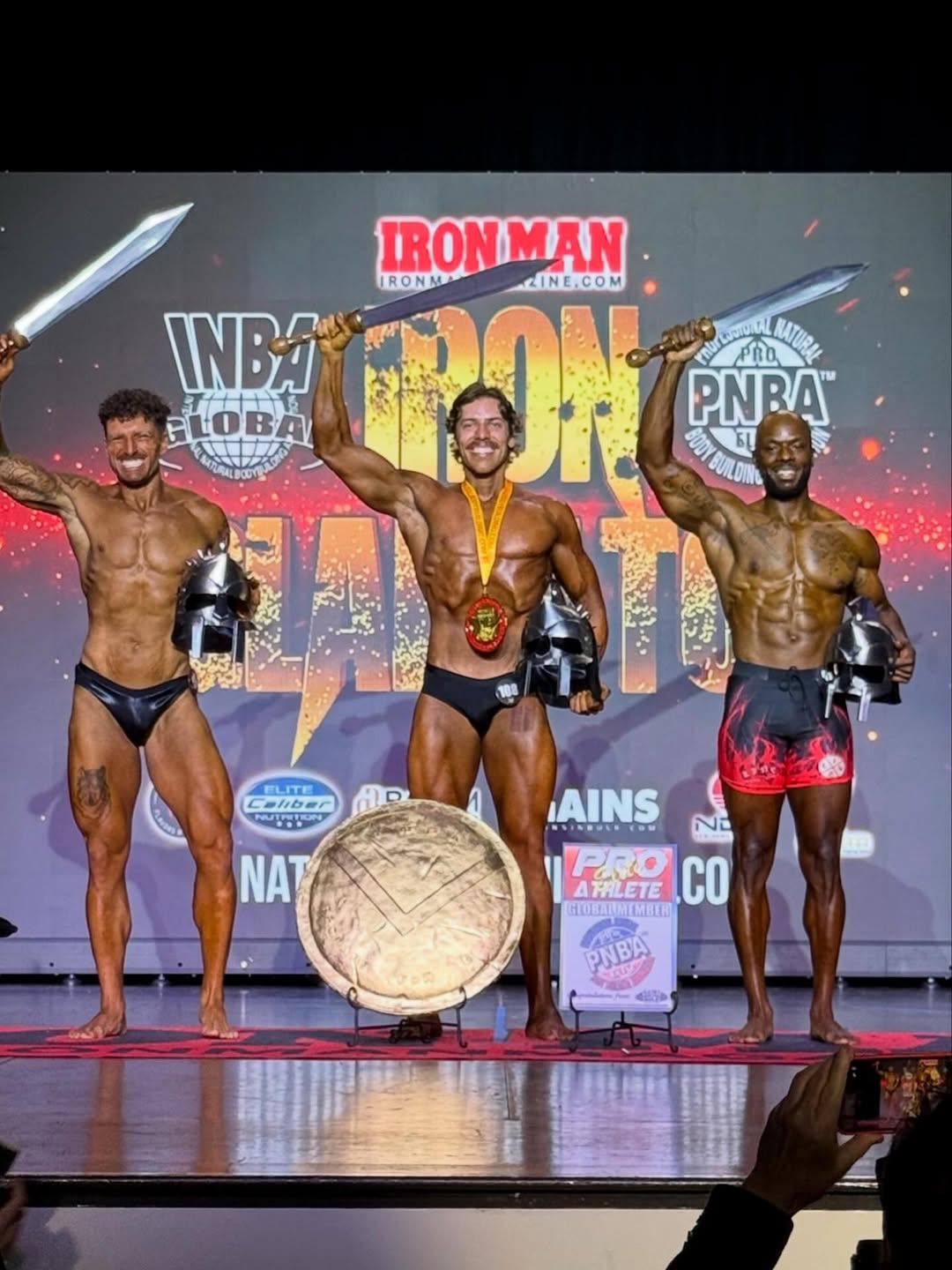 О стероидах и Олимпии - сын Арнольда Джозеф Баэна выиграл второй турнир и теперь Pro! - Бодибилдинг форум AnabolicShops