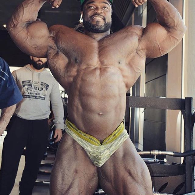 Брэндон Карри  и Oxygen - Бодибилдинг форум AnabolicShops