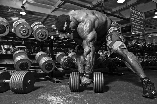 Брэнч Уоррен подписывает контракт с Black Skulls - Бодибилдинг форум AnabolicShops