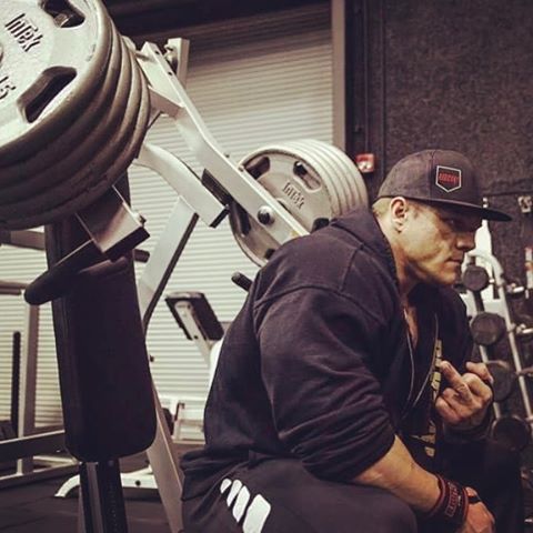 Даллас МакКарвер пропускает турнир Мистер Олимпия-2017 - Бодибилдинг форум AnabolicShops