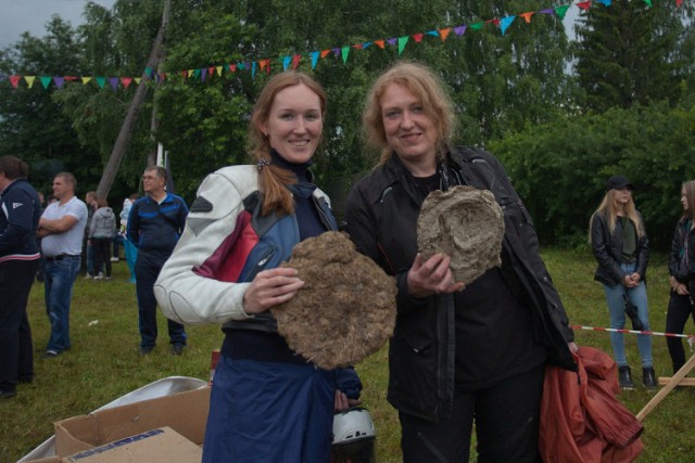 Новый рекорд по метанию коровьих лепешек - Бодибилдинг форум AnabolicShops