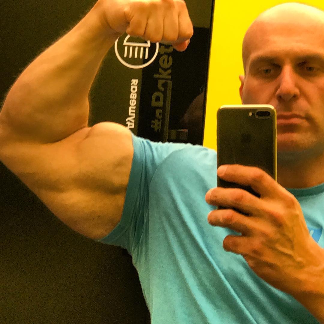 Паата Петриашвили стремится к 62 см - Бодибилдинг форум AnabolicShops