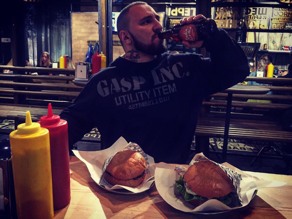 Приём пищи ДО и ПЕРЕД соревнованиями - Бодибилдинг форум AnabolicShops